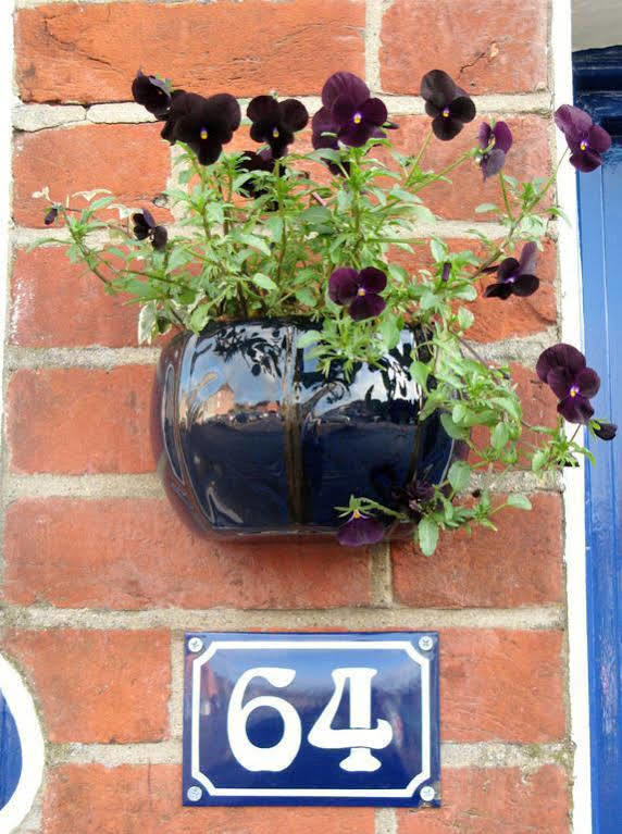 Number 64 Hotel Salisbury Buitenkant foto